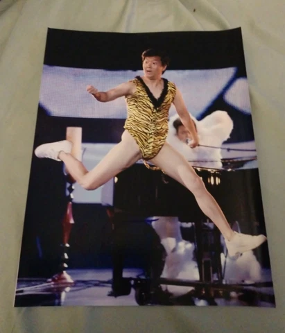 KEN JEONG SIGNED 8X10 PHOTO MR CHOW HANGOVER DANCE W/COA+PROOF RARE WOW Cover