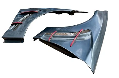 Guardabarros ventilados personalizados (juego) pintados 755 Mercedes Benz W218 CLS sedán 2011-17 Foto 1 de 4