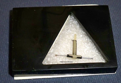 NEEDLE STYLUS for Zenith 142-167 cartridge 898-DS73 Zenith S82621 with spring - Image 1 of 3