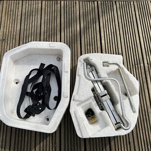 NISSAN 300ZX Z32  TWIN TURBO BOOT CORNER TOOL KIT TRAYS AND JACK/TT TOP STRAPS - Picture 1 of 11