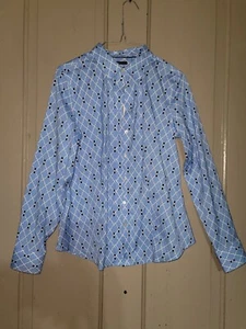  Talbots Women’s Shirt Small Petite Blue Button Up Wrinkle-resistant 2p  - Picture 1 of 10