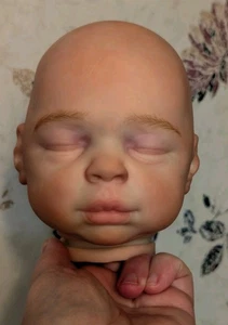 Auténtica cabeza de bebé renacida pintada a mano solo Kaya Eva Helland - Imagen 1 de 6