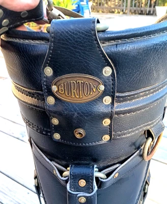 Bolso Burton 10" 6 vías negro con capucha para lluvia Foto 1 de 4