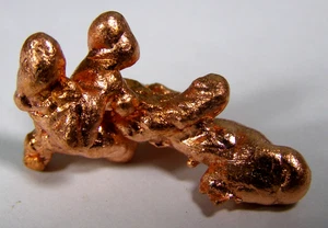 SMALL NATIVE COPPER NUGGET - USA - 3.2 x 1.7 x 1.6 cms 9.93  gms  #1 - Picture 1 of 4