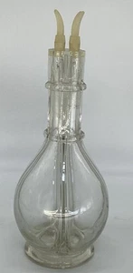 Decantador de licor francés vintage años 60 4 cámaras original Tapones Lucite Fait - Imagen 1 de 11