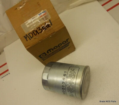 Nuevo de Lote Antiguo Genuino Mopar Mitsubishi 1983-1985 FILTRO DE ACEITE L300 Diesel pn MD013661 Foto 1 de 2