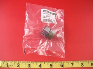 Interruttore a pulsante Telemecanique ZB2 BA25 nero ZB2BA25 022191 32191 nuovo con scatola - Foto 1 di 3