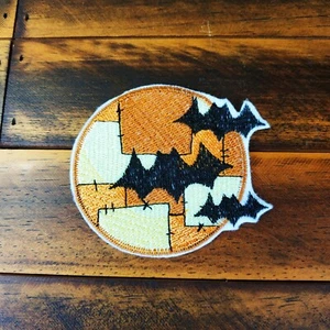 Toppa Pipistrelli Halloween Luna Ferro-On Nuova Applique Ricamata Patch - Foto 1 di 2