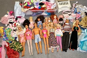 Lote De 14 Muñecas Barbie Mattel Vintage Años 70-90 Con Ropa Zapatos Kelly Ken Patrón - Imagen 1 de 24