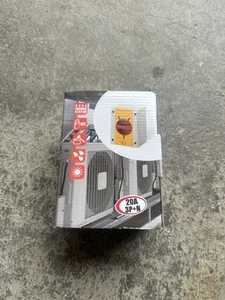 Scame 590.EM2015 Rotary Isolator 20 Amp 4 Pole, IP66 / IP69 yellow red grey X1 - Picture 1 of 3