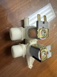 General Electric Waschmaschine Dual Wassereinlassventil WH13X10024  - Bild 1 von 7