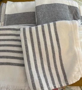 SET /2 Hearth & Hand w/ Magnolia Cotton Washcloths White Railroad Gray Nwot - Picture 1 of 4