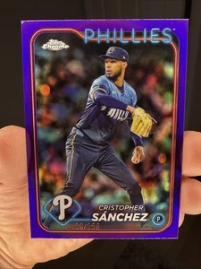 Aggiornamento cromato 2024 Cristopher Sánchez RC #USC101 rifrattore viola /250 - Foto 1 di 8
