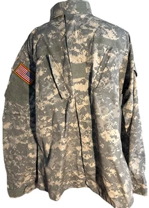 US Army ACU Combat Shirt Jacket Digital Camo American Flag Patch Size Large - Picture 1 of 9