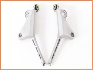 T05XC34 HONDA X4 Genuine headlight stay - Picture 1 of 8