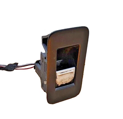 Interruptor de janela dianteiro direito Volkswagen Touareg 2004–2010 fabricante de equipamento original - Imagem 1 de 3