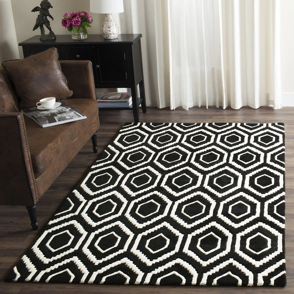 Safavieh Chatham BLACK / IVORY 4' ' Area Rug - CHT731K-4