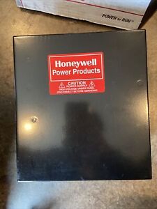Honeywell HPTV2408UL /24 VAC 4 AMP 8 OUTPUT  CCTV Power Supply (Black)