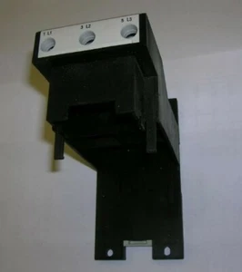 General Electric RT2XP Overload Relay Adaptor - Picture 1 of 3