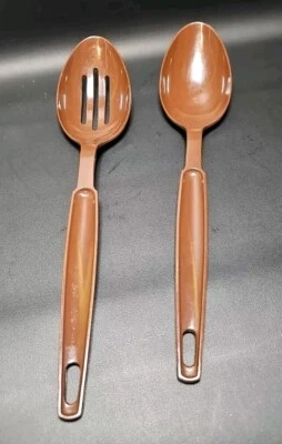 Vintage EKCO Plastic/Nylon Serving Spoons Set Brown USA Made - Image 1 of 4