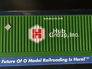 O-SCALE ATLAS 3002098 O CIMC 53' CONTAINER HUB GROUP NS MASTER LINE - Picture 1 of 8