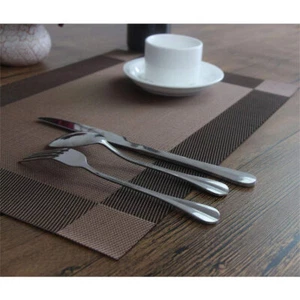 Set of 4 Non-Slip PVC Placemats: Heat Insulation for Dining, Kitchen, Table Use - Bild 1 von 15