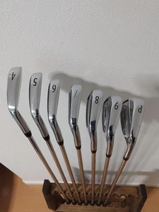 Titleist AP2 718 Iron Set 7pcs 4-Pw Flex S Stiff NSPRO 950GH - Picture 1 of 5