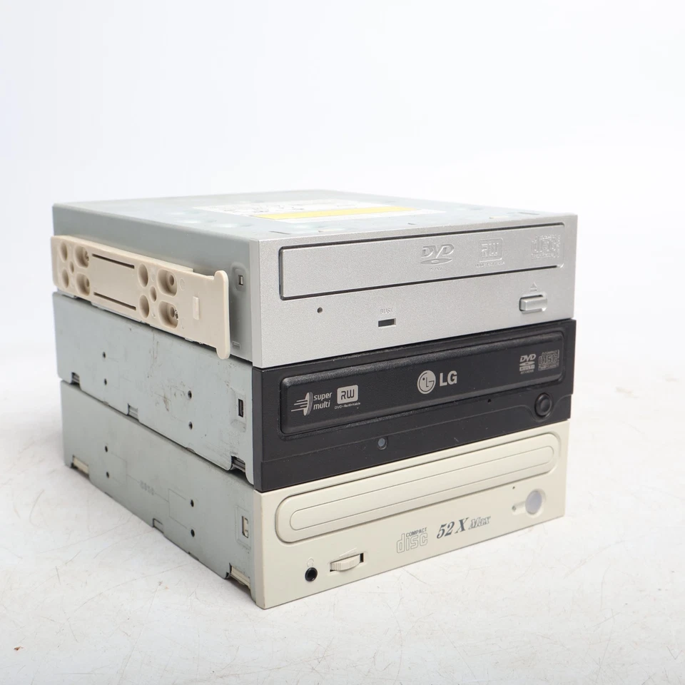 Lot of 3X CD-ROM Disc Drives. Beige Silver Black Bundle - Image 1 of 4