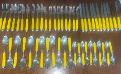 Set posate 52 pezzi Sabre Paris France 18/10 giallo acrilico Francia - Immagine 1 di 4
