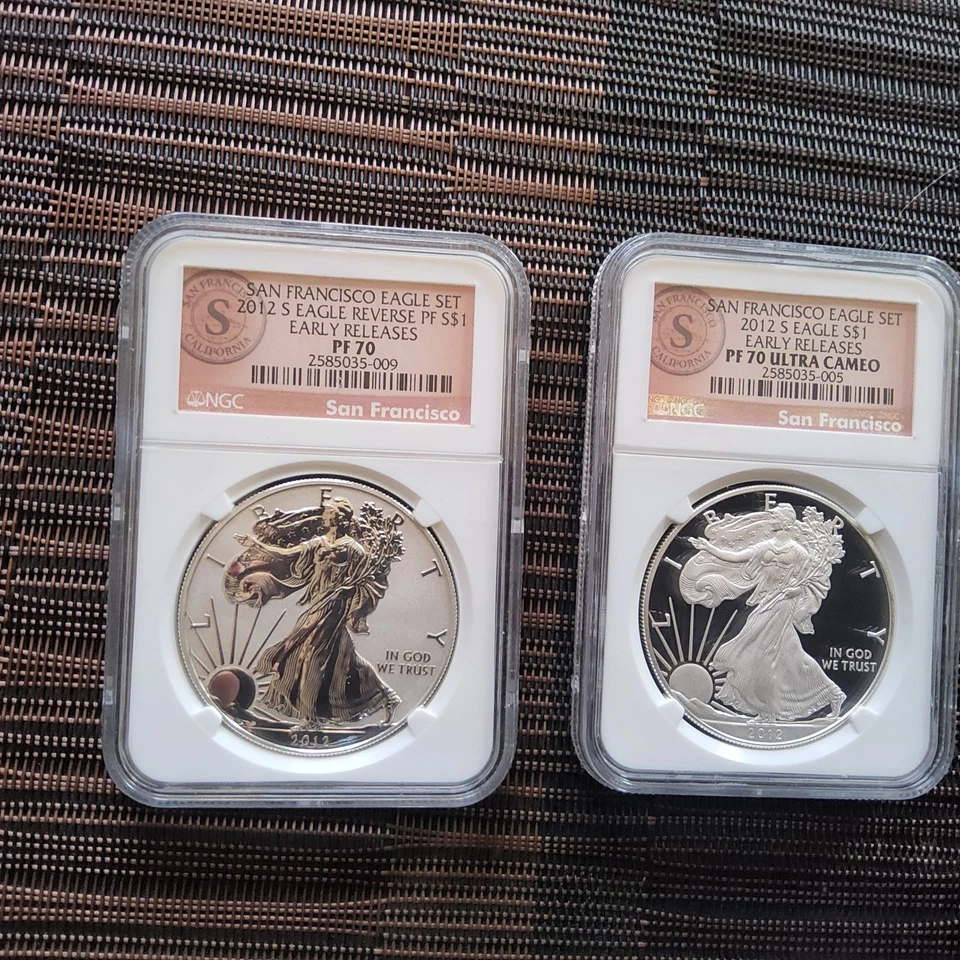 Juego de 2 monedas S 2012 prueba inversa Silver Eagle NGC PF70 y PF70 ER San Francisco Foto 1 de 2