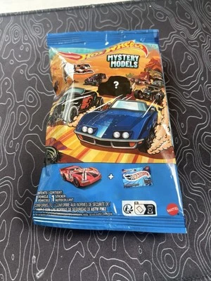 Coche Hot Wheels Mystery Models Serie 2 #1 2025 (Volkswagen Beetle) Foto 1 de 2
