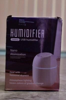 Humidificador USB de escritorio colorido huevo 7 colores iluminación atmosférica  Foto 1 de 4
