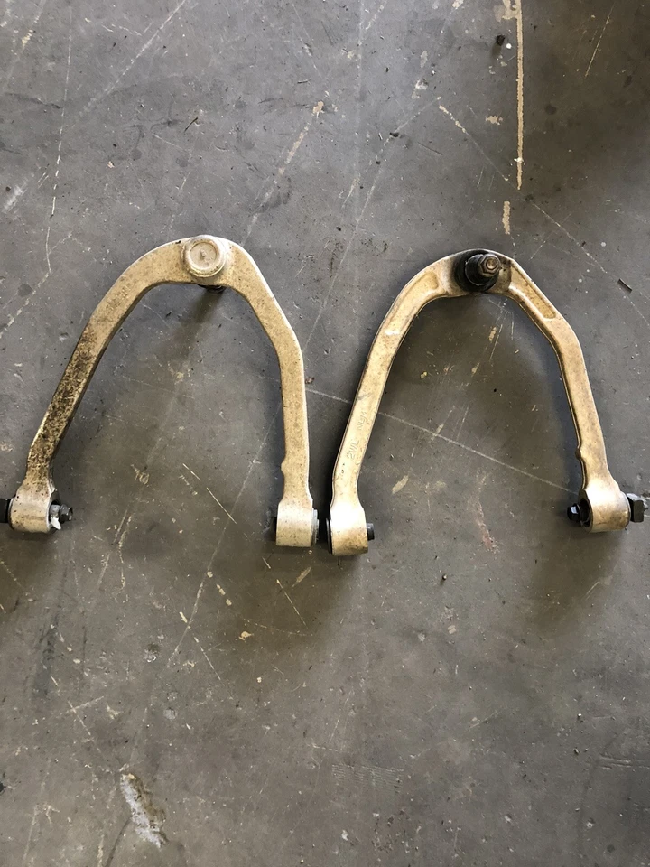 上控制臂前 LH + 右侧英菲尼迪 G35 日产 350Z 03-06 原始设备制造商对 — 第 1/3 张图片