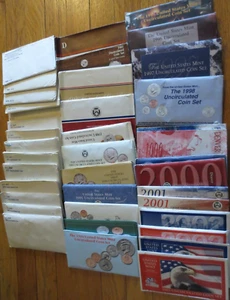 1968 to 2003 Mint Sets U.S. Mint 34 Sets P And D Mint Set Uncirculated  COA - Picture 1 of 9
