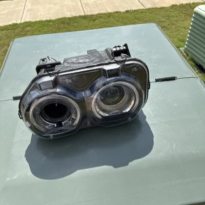 #26 218 - 23 DODGE CHALLENGER SRT HELLCAT OEM RT FARO OCULTO ILUMINADO Foto 1 de 4