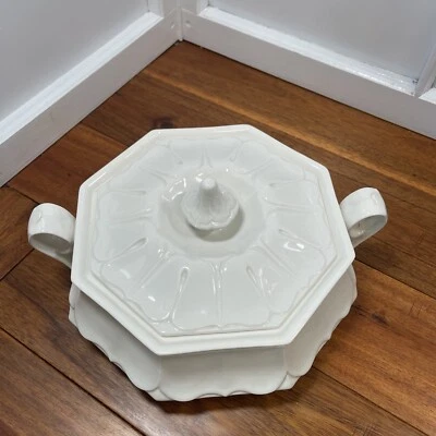 Red Cliff Ironstone Large Serving Dish Tureen W/ Lid Hexagon Handles Vintage - Image 1 of 4