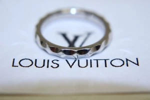 Louis Vuitton LV 18kt White Gold Monogram Infini Wedding Band Ring Size 4.5 48 - Picture 1 of 7