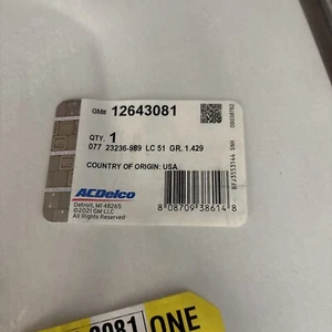 Genuine GM OEM 12643081 Engine Oil Pan Gasket NOS - Picture 1 of 2