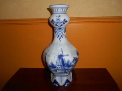 vase delft forme bouteille - Photo 1/4