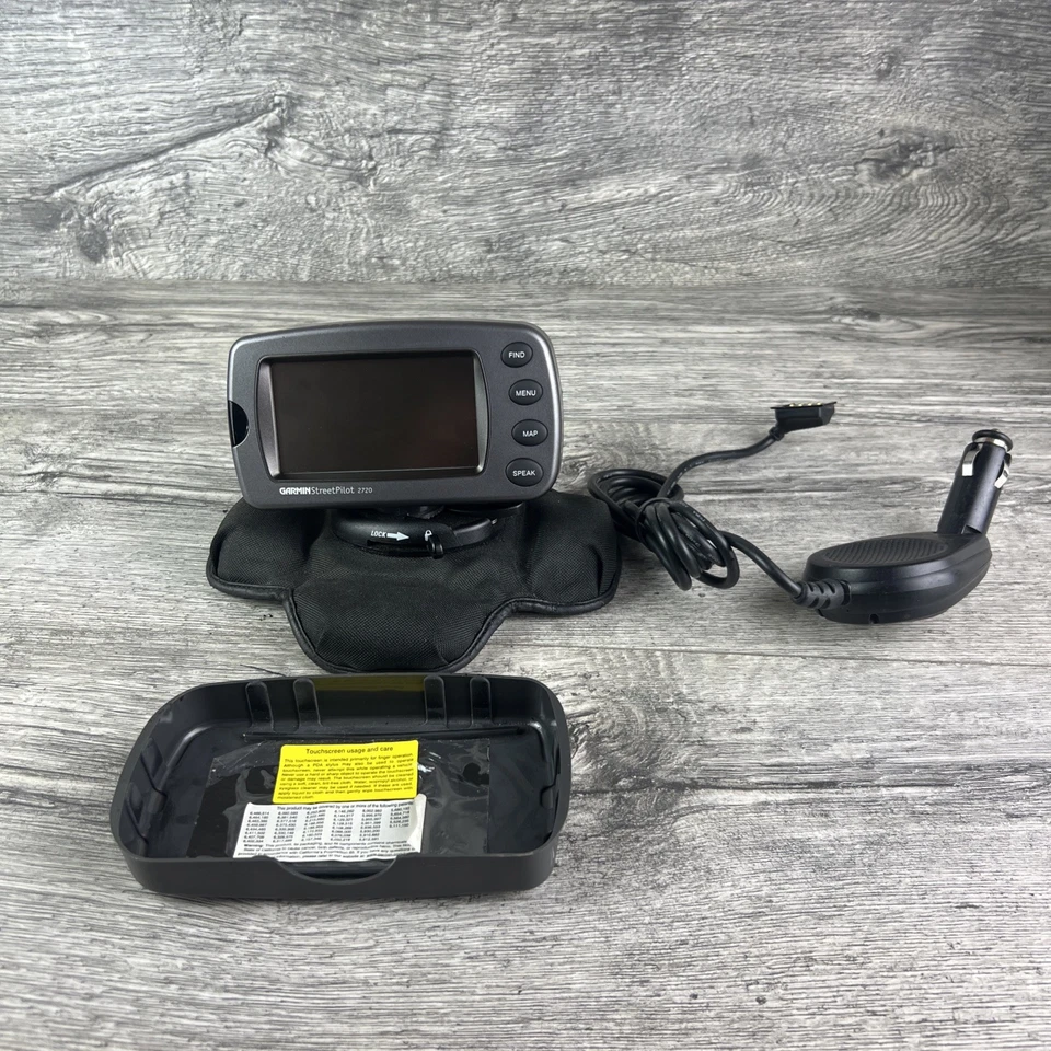 Garmin StreetPilot 2720 GPS Navigator Untested Mount Cables & Manual Bundle - Image 1 of 4