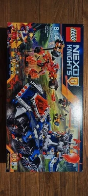 LEGO NEXO KNIGHTS - Neuf - 70322 - Le transporteur de tour d'Axl  - Photo 1/2