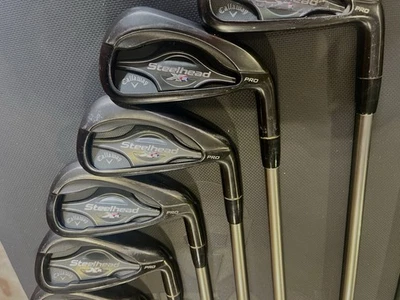 Juego de ejes rígidos Callaway Steelhead XR Pro hierro negro 4-PW Pro Force Gold 115 Foto 1 de 4