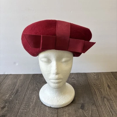 Bullock's Del Amo Vintage Rojo Terciopelo Vestido Sombrero MARTINE Body Hecho en Alemania Occidental Foto 1 de 4