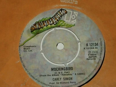 CARLY SIMON *RARE 7" 45 ' MOCKINGBIRD ' 1974 VGC - image 1 of 2