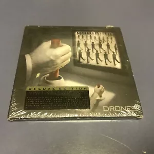 DRONES CD - Muse DELUXE Edition NEW Includes Psycho, Dead Inside & Mercy - Imagen 1 de 2