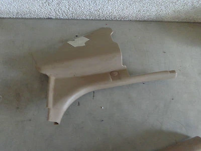 Panel de patada de pasajero # Ford Escort Sport SE 97 98 99 Foto 1 de 2