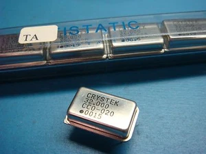 (5) CRYSTEK CCO-020 32.000MHz 5V CMOS CRYSTAL OSCILLATOR CLOCK FULL SIZE 4 PIN - Picture 1 of 3