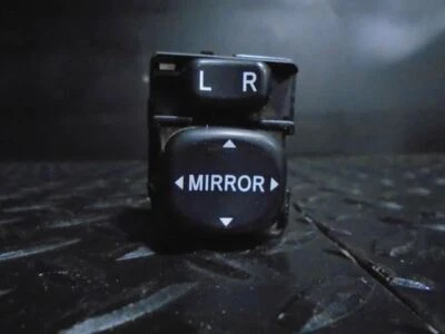 Interruptor de control de espejo retrovisor Toyota Celica 00-02 Foto 1 de 4