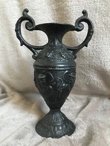 Vintage Decorative Cast Spelter Compote or Open Urn.C 1849 - Picture 1 of 12
