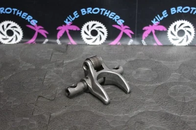 2004 Honda 04-17 CRF250X OEM MOTOR MOTOR BRAÇO OSCILANTE CAM VÁLVULA DE ESCAPE  - Imagem 1 de 4